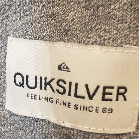 Quiksilver Pullover Crewneck Sweatshirt Gray New With Tags Size Small - Picture 7 of 14